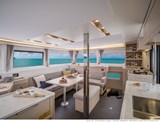 Lagoon 46 saloon